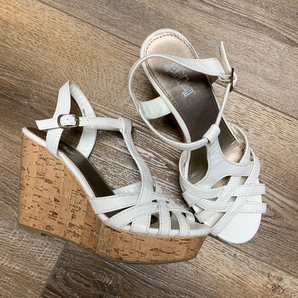 Brash heel sandals
